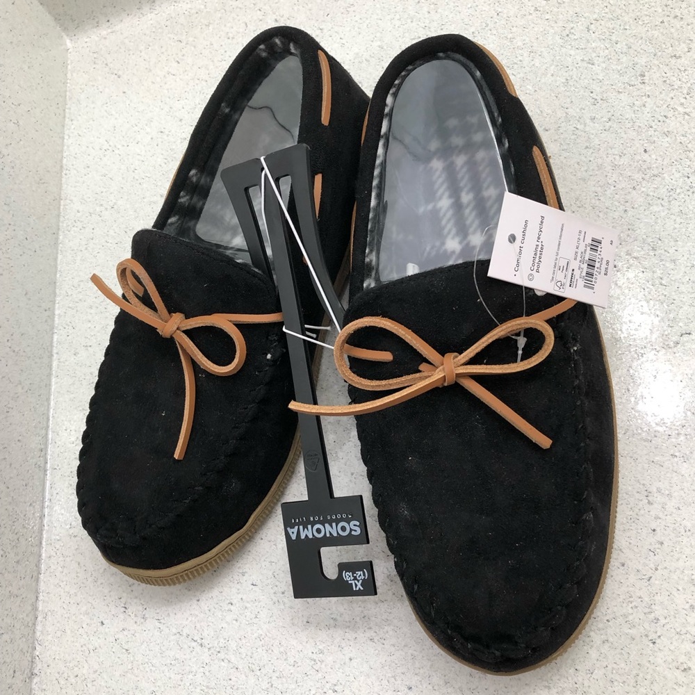 Men’s Sonoma Goods For Life Comfort Cushion Slippers. Brand new. NWT. XL (12-13)
